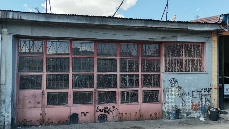 AĞRI MERKEZ SANAYİDE SATILIK 160 m2 YATIRIMLIK DÜKKAN